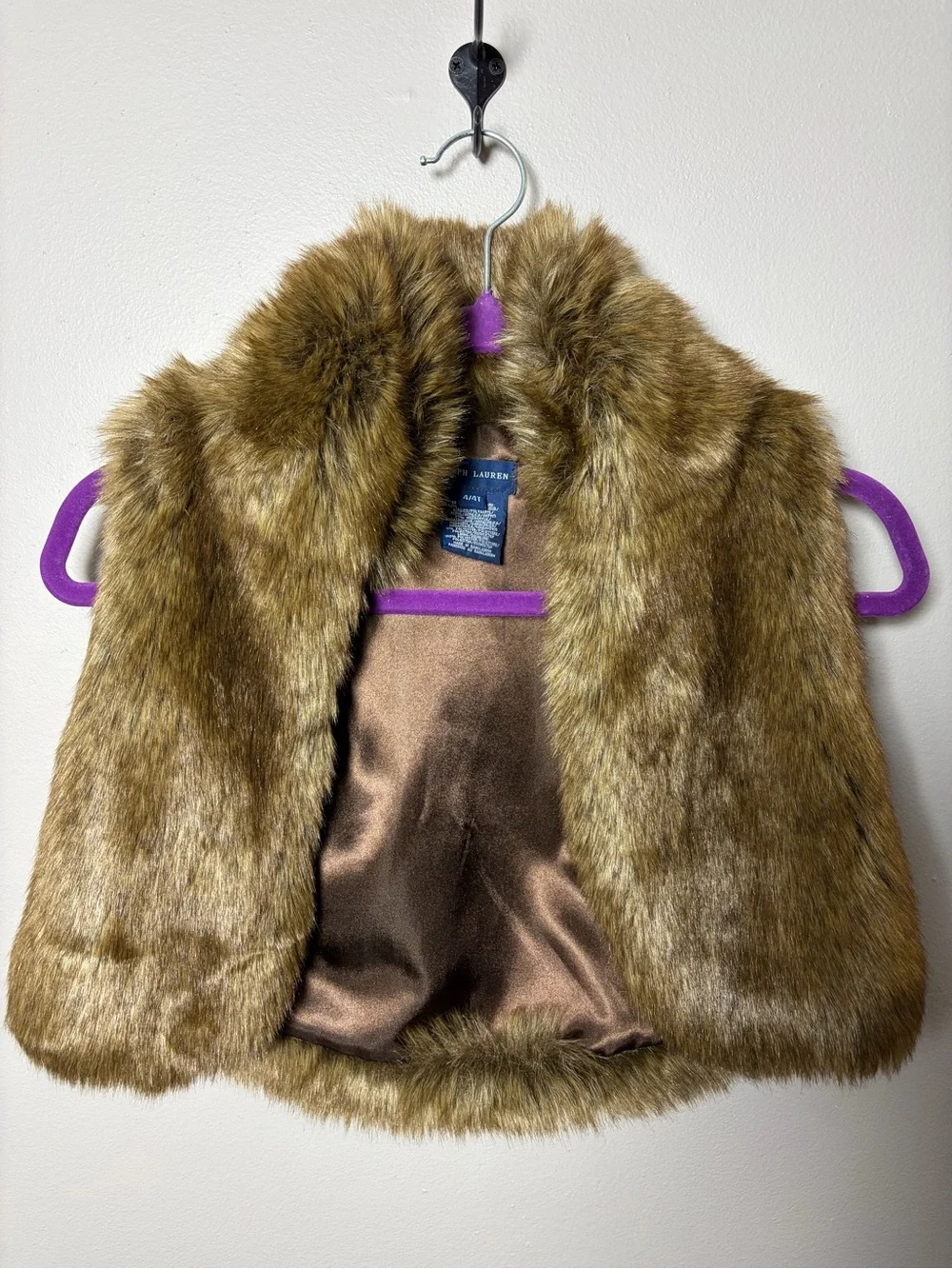 Ralph Lauren Kids Faux Fur Vest Size 4/4T